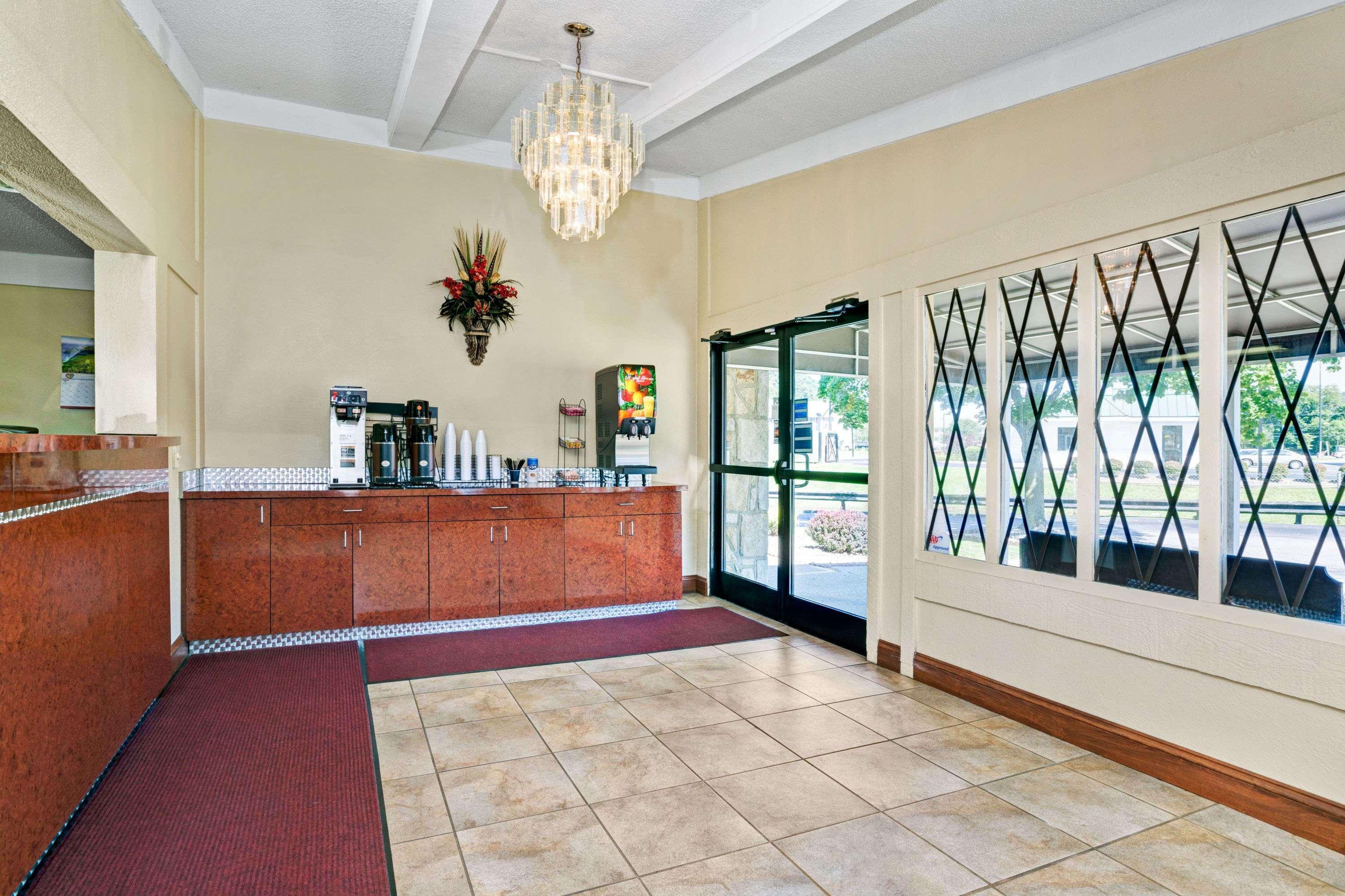 Comfort Inn Charleston Exterior foto